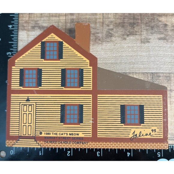 Vintage 1989 Yankee Candle Company The Cats Meow Market Street Series Wooden Hou - Picture 2 of 2